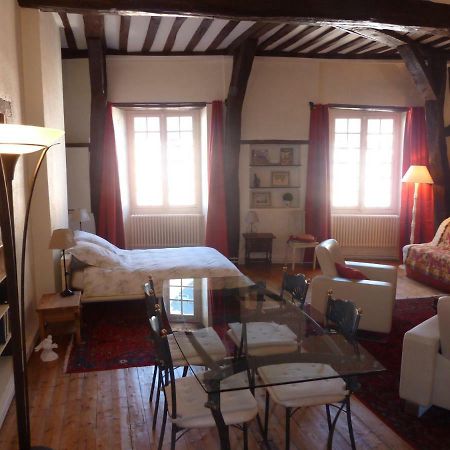 Gite Des Lices Rennes Exterior photo